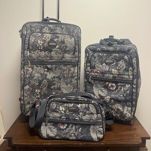 Vintage Floral Tapestry Jaguar Luggage Set